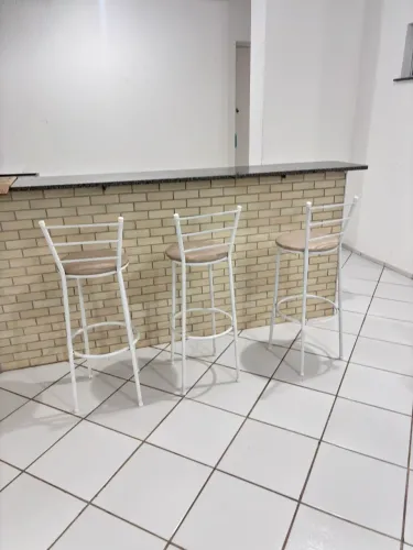 Jogo de banquetas