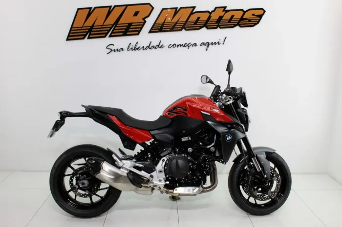 BMW F 900 R
