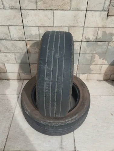 Vendo par de pneus - Continental 205/60 R16