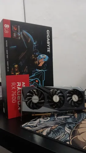 Placa de Vídeo Rx 7600 Gaming Oc 8g Amd Radeon Gigabyte, 8gb, Gddr6, 128bits