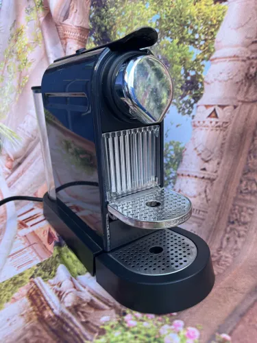 Cafeteira Nespresso 110v