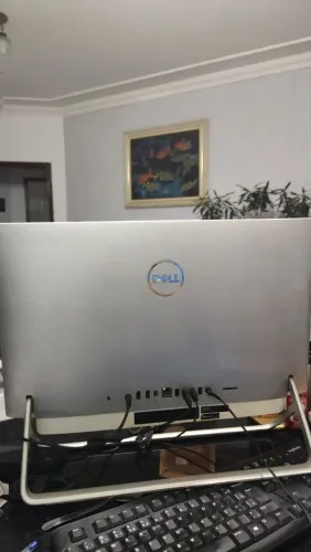 Computador All In One Dell Inspiron 5400 Tela 24" Intel Core i7