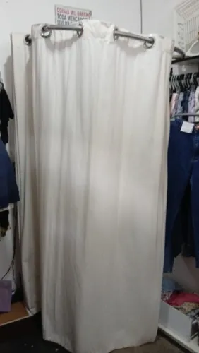 Provador Roupas de Loja
