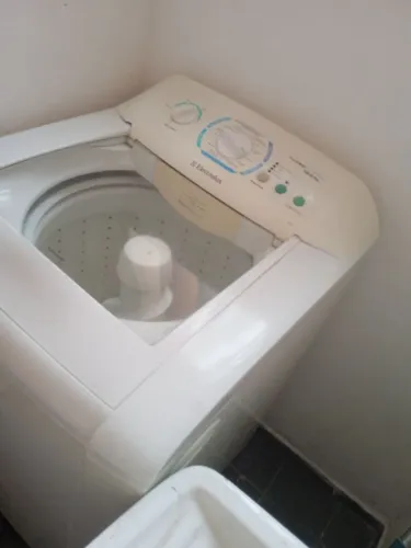 Vende -se máquina Eletrolux de lavar 12 litros 