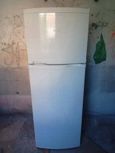 Geladeira Consul Duplex Frost Free - Super Conservada e com Entrega Grátis! ?