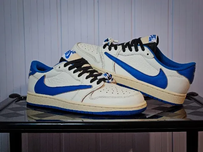 Air Jordan 1 Low Fragment x Travis Scott Sail Military Blue