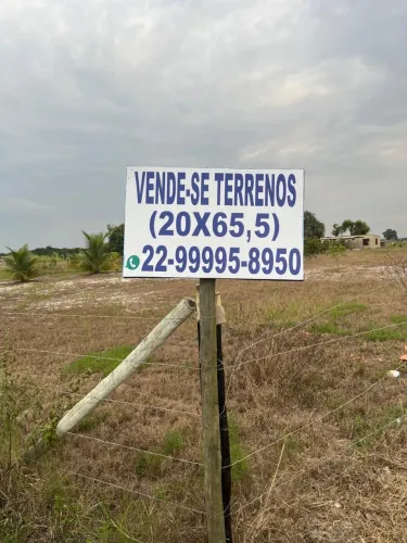 Lotes grandes. .ficam após os 4 chalés e ao fundo da casa amarela, ultimas UNIDADES
