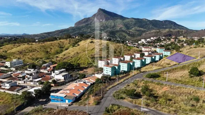 Venda - Financiamento Próprio: Lotes no Bairro Vale do Sol III