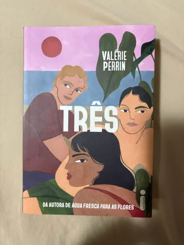 Livro Três Valérie Perrin