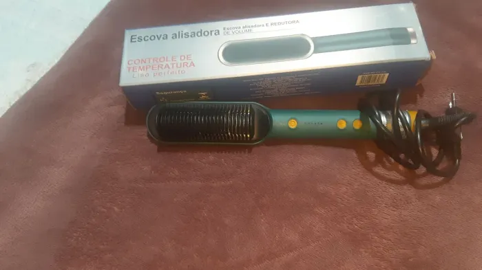 VENDO NOVO NA CAIXA PENTE ALISADOR DE CABELO