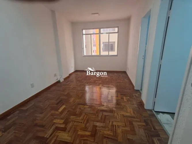 Quitinete a venda no Centro de Juiz de Fora