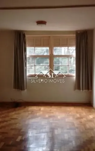 Apartamento- Petrópolis, Itaipava