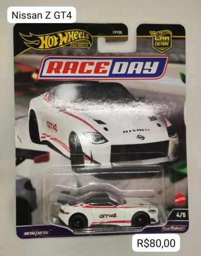 Hot Wheels Premium Nissan Z GT4