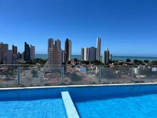 Flat mobiliado próximo à Praia de Ponta Negra, 1 quarto, 45m, varanda, piscina e camareira