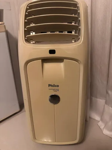 Ar condicionado portátil Philco 11.000 BTUs com duto sanfonado