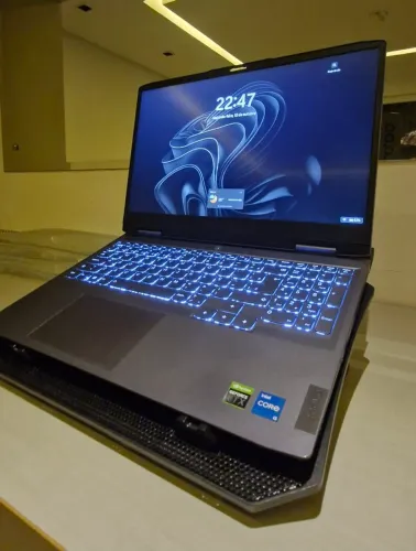 Notebook Lenovo LOQ