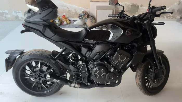 Honda CB 1000r Black Edition