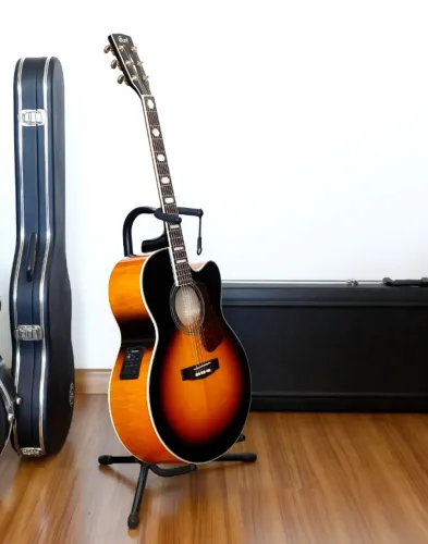 Violão Tampo de Spruce Maciço Corpo de Flamed Maple Acabamento UV Cort CJ3V Jumbo Cutaway
