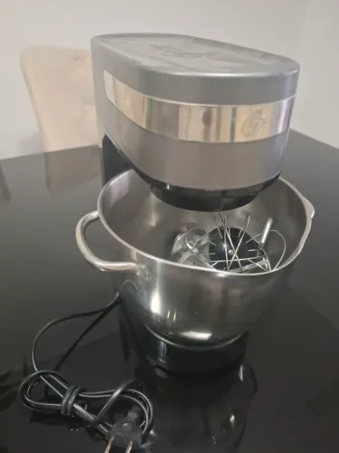 VENDO BATEDEIRA OSTER RETIRADA DE PEÇAS