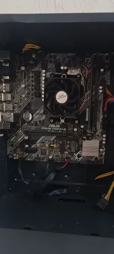 A520M-E e Athlon 3000G ( Leia a Descrição)