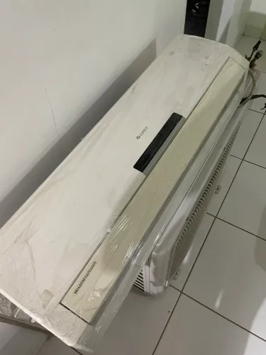 Ar-condicionado Split Gree 18.000 BTUs 220V - Completo