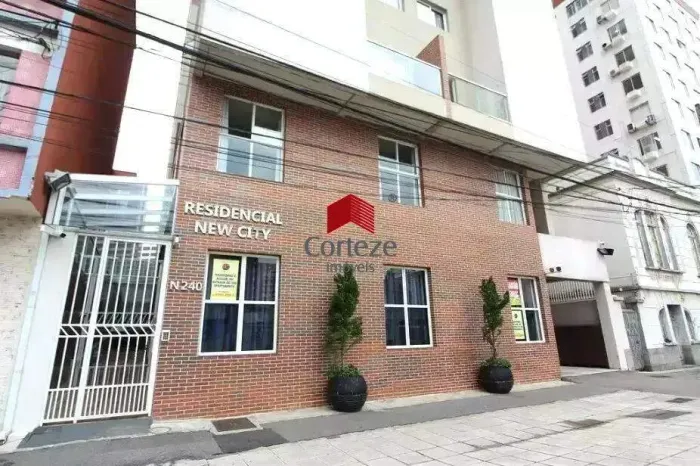 Apartamento com 60,48m² 2 quartos, para aluguel, no bairro Centro em Curitiba