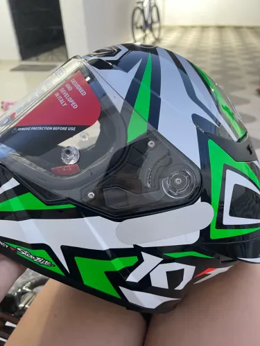 Capacete