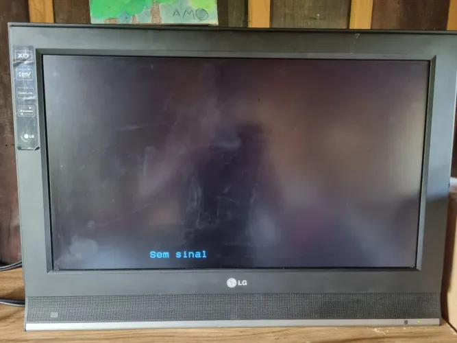 TV LG 26" HD Monitor