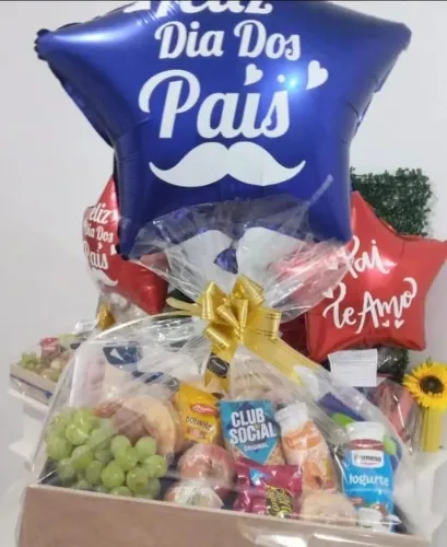 Cesta de café da manhã dia dos pais/ aniversário 