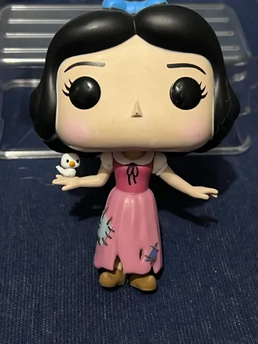 Funko Pop Branca de Neve 349 Snow White exclusivo Toys R Us