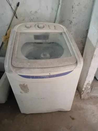 Máquina 15 kg Electrolux
