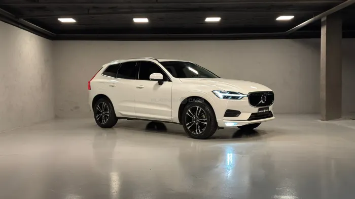 Volvo XC-60 XC 60 T-5 Dynamic 2.0 FWD Turbo Gasolina 4P AUT 2020
