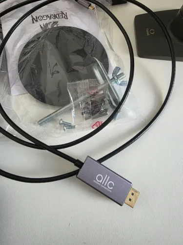 TELA REDRAGON OPAL 2 27 POLEGADAS COM BRAÇO MECANICO E CABO DP 1.4