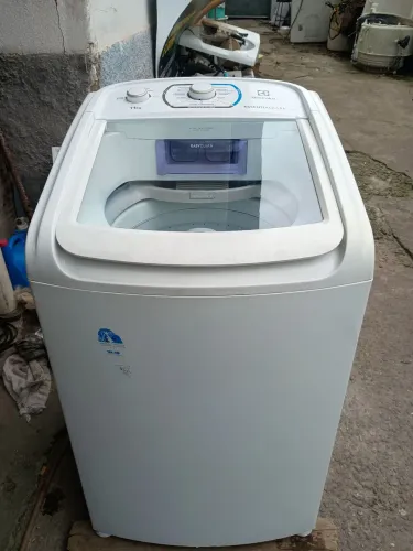 Máquina de lavar Electrolux 11kg 