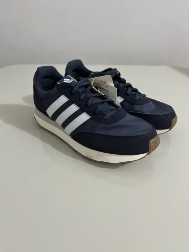 Tênis adidas Run 60s masculino tamanho 40 e 39
