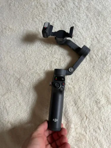 DJI Osmo Mobile 8 ? R$ 800