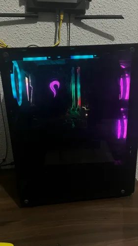 DESKTOP GAMER