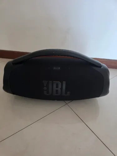Boombox 3 Wi-Fi preta a prova d'água 200w RMS