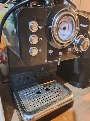 Cafeteira retrô, tudo pra sua linda cozinha