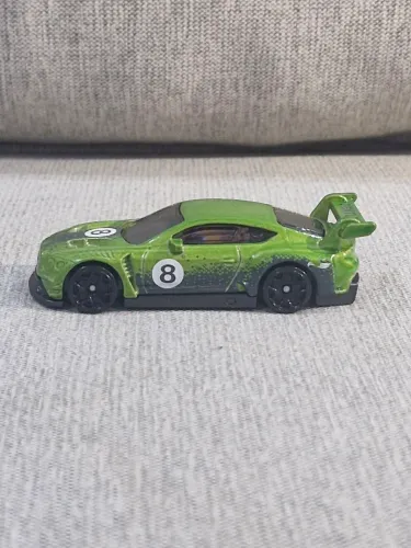 HOTWHEELS 2018 BENTLEY 