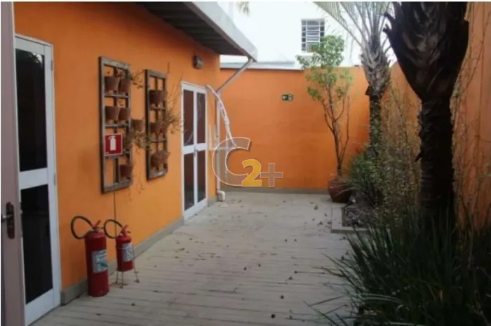 Casa na Vila Romana para alugar, 4 quartos, sem vaga