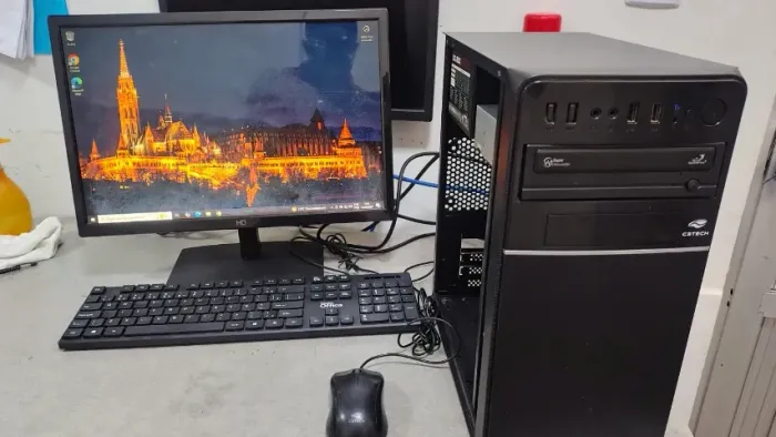 Monitor Hq 19,5 + Computador i5 4590 + 8 gb de ram + 240 gb de ssd + 50 gb de Hd