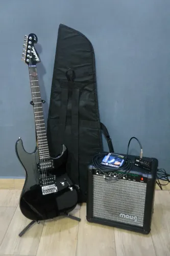 Guitarra Washburn X Series Pro X14 + Amplificador Moug GS20 + Acessórios