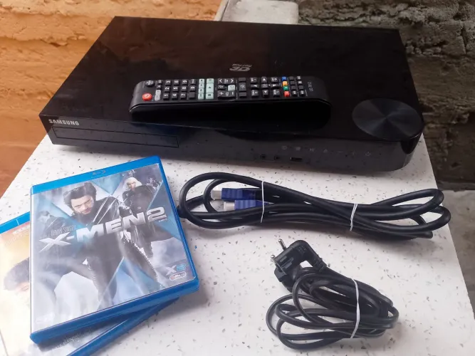 Bluray player HOME Samsung(SEM AS CAIXAS!)100% funcionando/usado
