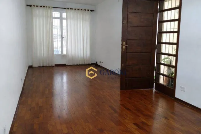 Sobrado com 3 dormitórios para alugar, 180 m² por R$ 9.211,28/mês - Alto de Pinheiros - Sã