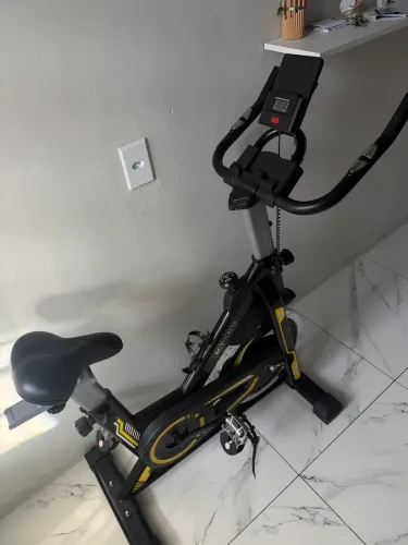 bike ergometrica WCT Fitness