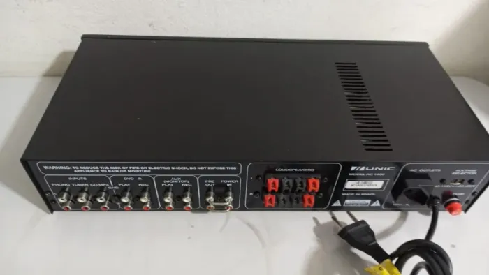 amplificador Unic AC 1400 novissimo