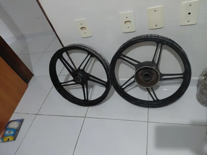 Roda liga leve pe di galinha $599