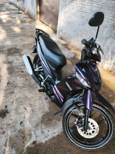 Moto Yamaha Krypton 2014 Completa versão ED Super Conservada Muito Econômica em Cascavel