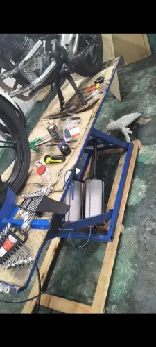 Equipamentos para oficina de motos tudo novo sem uso lacrado